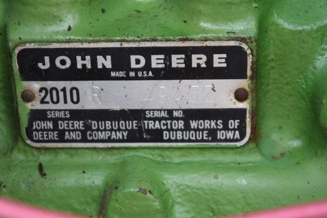 John Deere 2010 Tractor