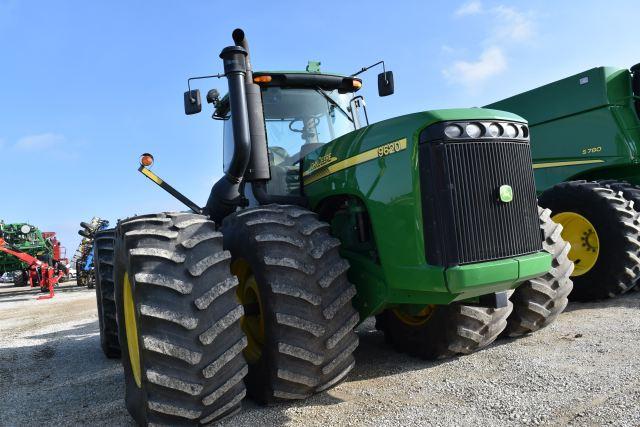 John Deere 9620 Tractor, 2006