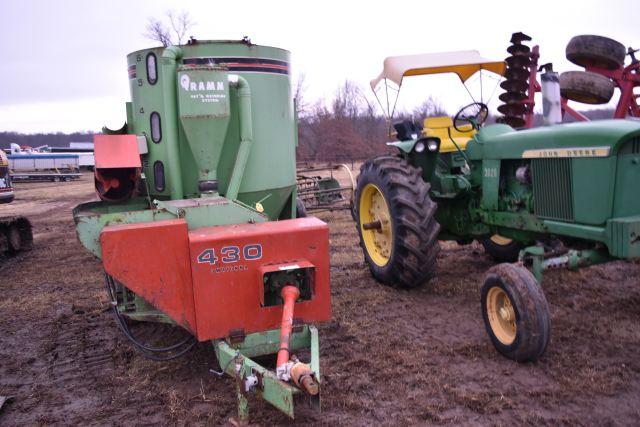 Owatonna 430 Grinder Mixer