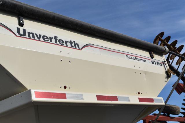 Unverferth 2750 Seed Tender, 2015