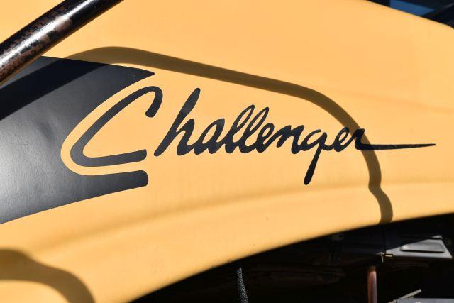 CAT Challenger 95E, 2001
