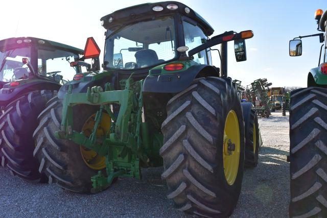 John Deere 6215R Tractor, 2019