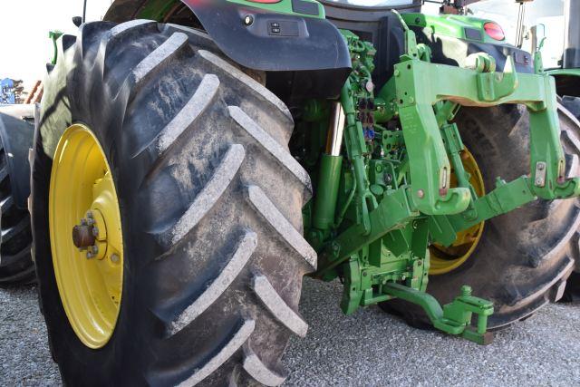 John Deere 6215R Tractor, 2019