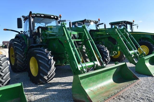 John Deere 6215R Tractor, 2019