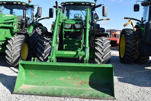 John Deere 6215R Tractor, 2019