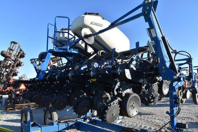 Kinze 3500 Planter