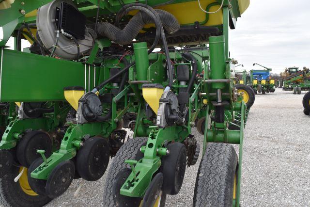 John Deere 1770 NT Planter, 2009