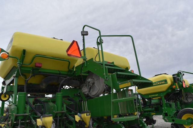 John Deere 1770 NT Planter, 2009