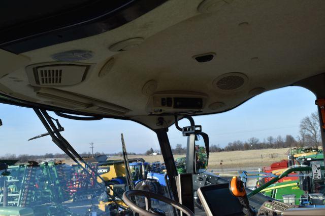 John Deere S680 Combine, 2017