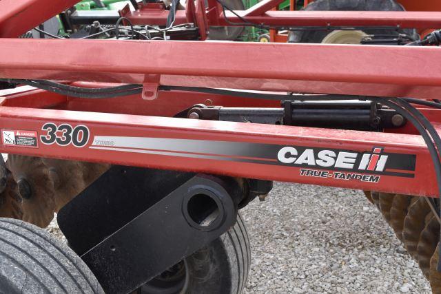 Case 330 Turbo Till Planter, 2011