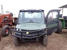 John Deere Gator