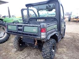 John Deere Gator