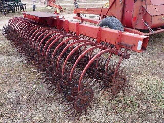 Case IH 181MT Rotary Hoe