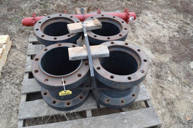 Pallet of 4 CIH Magnum Axle Extensions