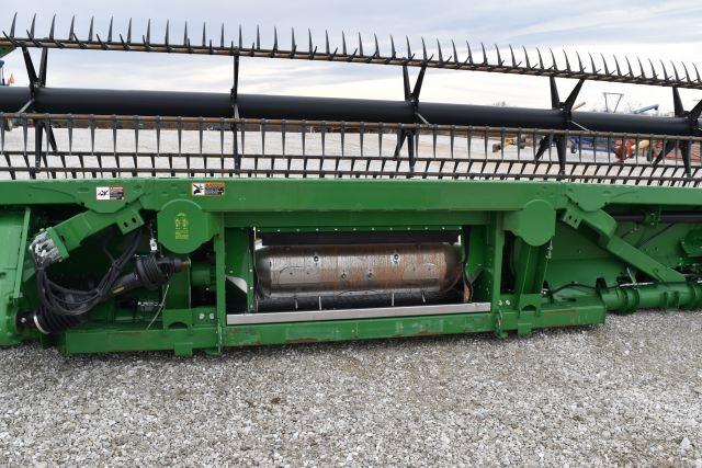 John Deere 735 Flex Draper, 2020