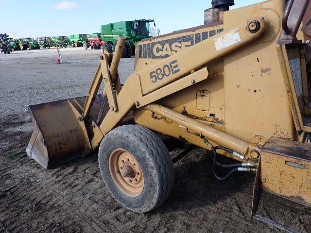 Case 580 Super E Backhoe