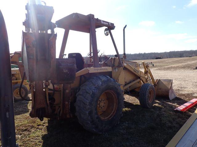 Case 580 Super E Backhoe