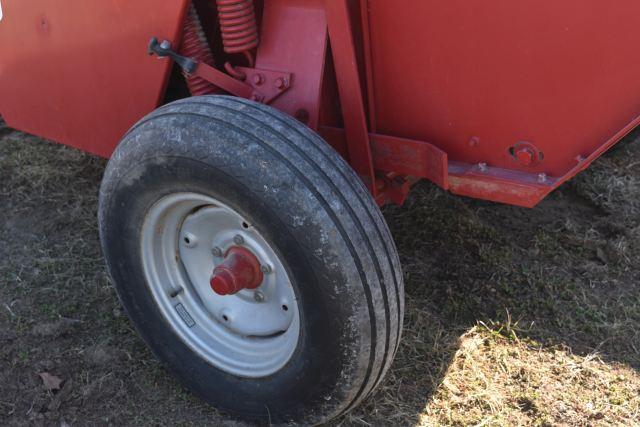 Case IH 8420 Baler