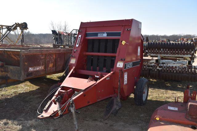 Case IH 8420 Baler