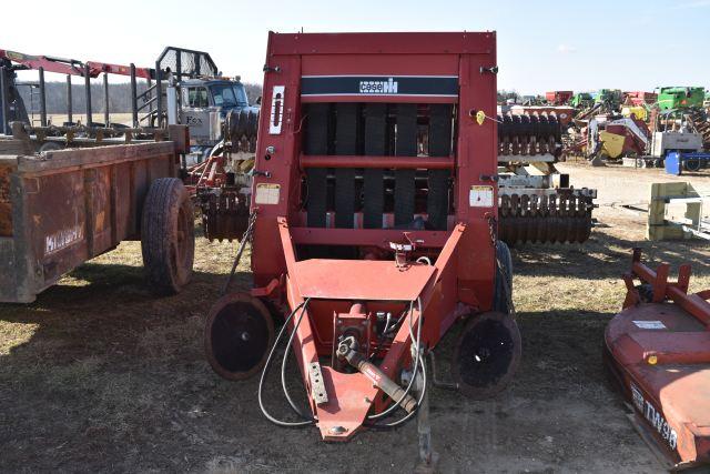 Case IH 8420 Baler