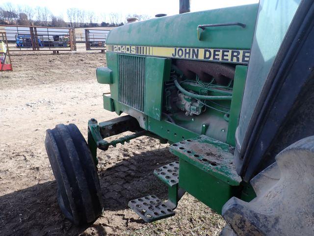 John Deere 2040S Tractor