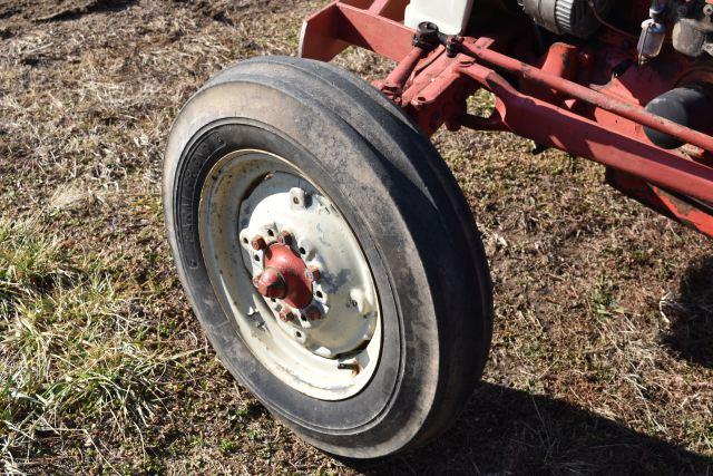 Ford 800 Tractor