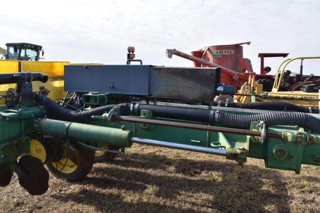 John Deere 7200 Planter