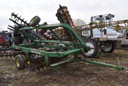 John Deere 235 Disc