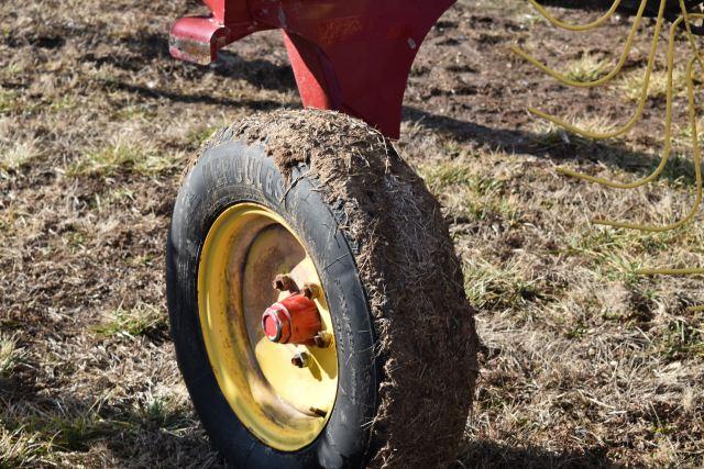 New Holland Pro Cart 1022 Hay Rake