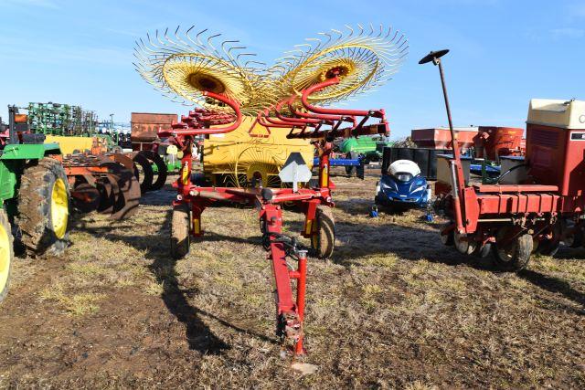 New Holland Pro Cart 1022 Hay Rake