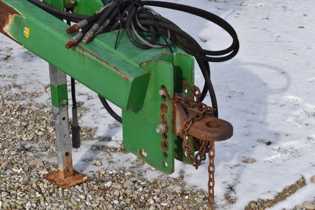 Red Bull 1600 Gallon Pull Type Sprayer