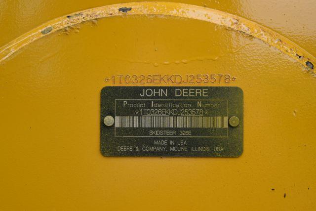 John Deere 326E Skidsteer
