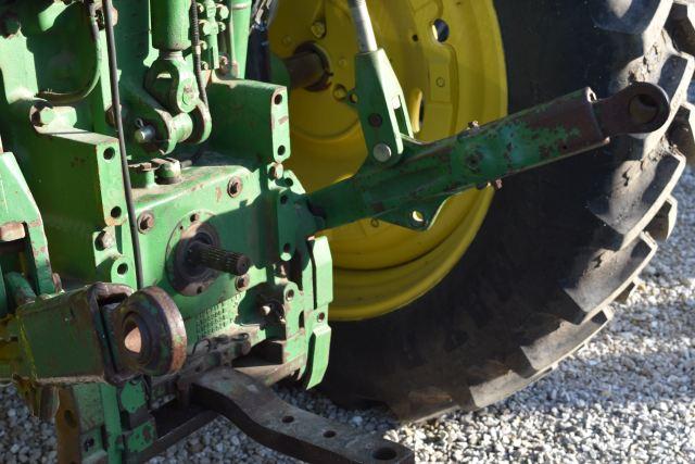 John Deere 7410 Loader Tractor