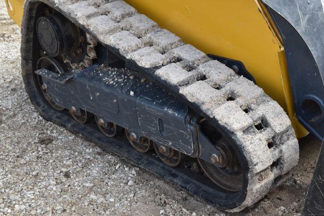 John Deere 325G Skidsteer