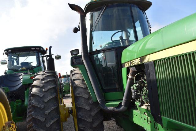 John Deere 4560 Tractor