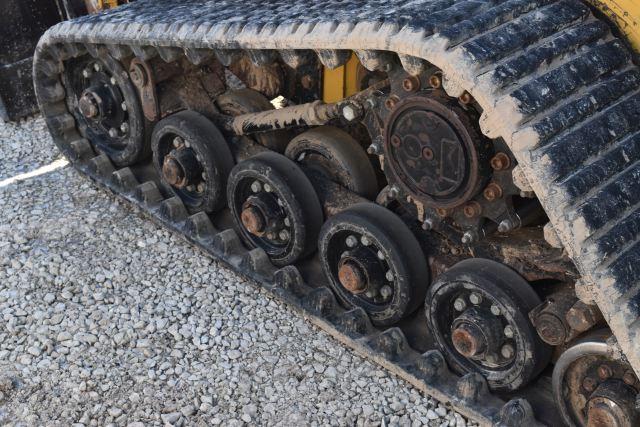 CAT 247B2 Skidsteer, 2010