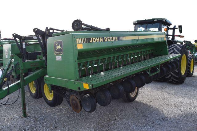 John Deere 455 Drill, 1995