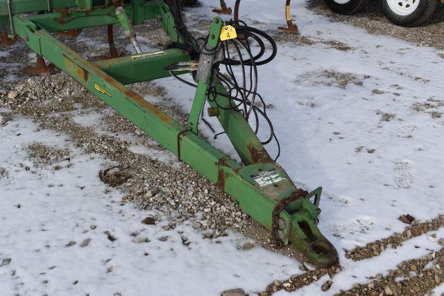 John Deere 980 Field Cultivator