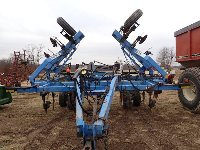 DMI 4300 Anhydrous Applicator