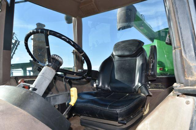 John Deere 4850 Tractor