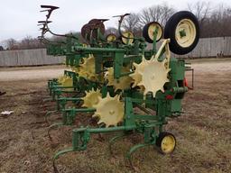 John Deere 85 Cultivator