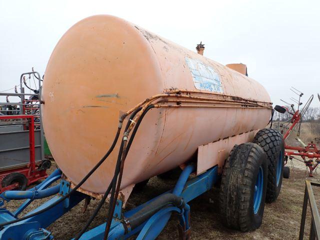 LMT 3350 Tank Spreader