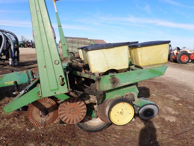 John Deere 7000 Planter