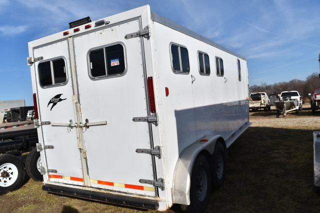 2001 Exxis Horse Trailer