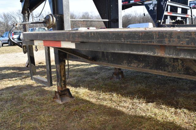 2000 Trailerman Gooseneck Trailer