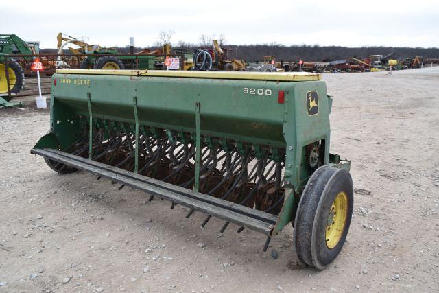 John Deere 8200 Drill Grass Seed