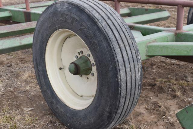 Bumper Hitch 6 Bale Hex Trailer