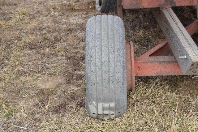 Parker 250 Bushel Gravity Flow Wagon