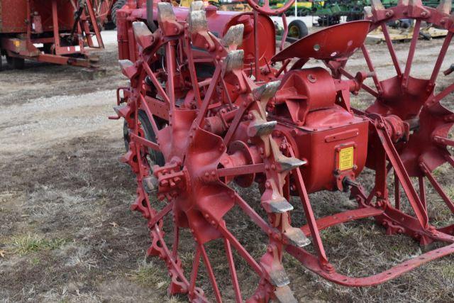 Farmall F14 Steel Wheel Tractor