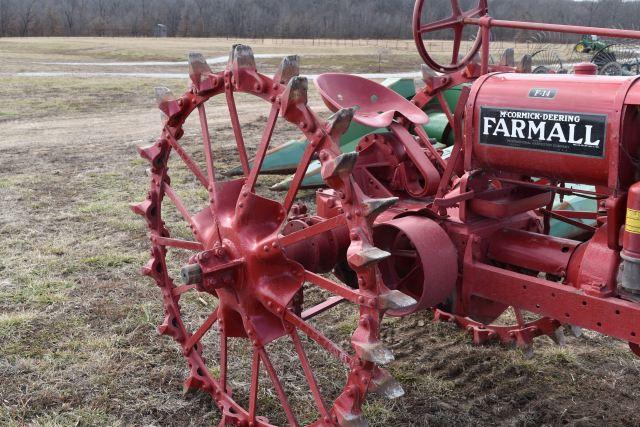 Farmall F14 Steel Wheel Tractor